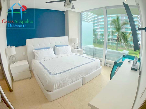 Imagen 11 de 14 de Cad Península Loft B 120. De Playa, Vista Parcial Al Mar