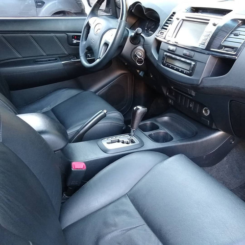 Imagen 5 de 6 de Toyota Sw4 Nafta 7 Asientos 2015 Impecable