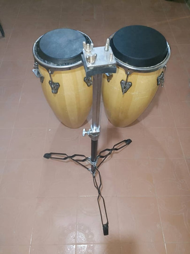 Imagen 4 de 4 de Congas Marca Mano Usadas En Buenas Condiciones