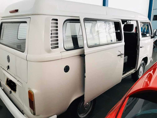 Volkswagen Kombi 2014