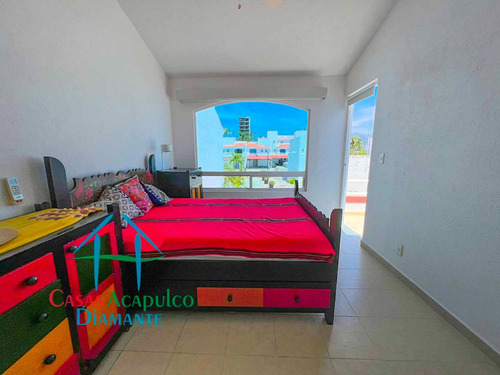 Cad Villas Playa Diamante 81. Terraza Con Jardín Y Acceso Directo A La Alberca Del Condominio
