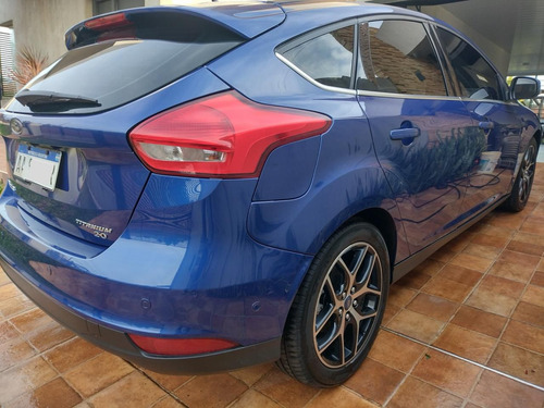 Ford Focus III 2.0 Sedan Titanium Mt