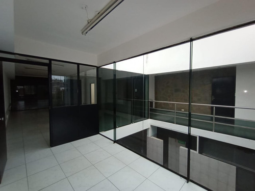 Imagen 28 de 30 de Local En Venta En La Plata Calle 8 E/ 61 Y 62 - Dacal Bienes Raíces
