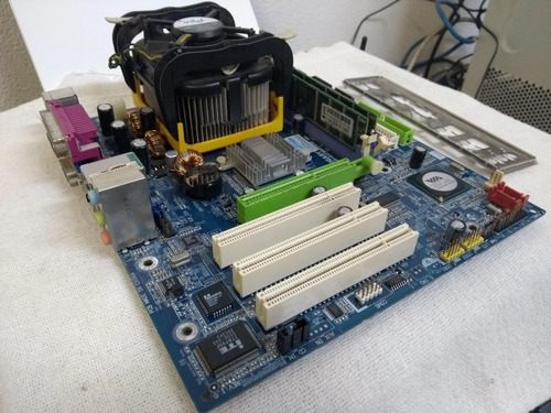 gigabyte ga-8vm800m-775 gigabyte ga-8vm800m-775