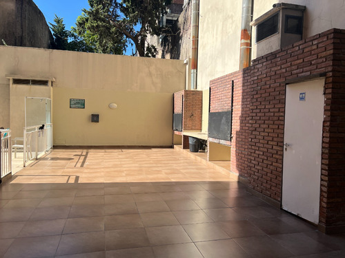 Departamento De 2 Ambientes En Torre Con Amenities