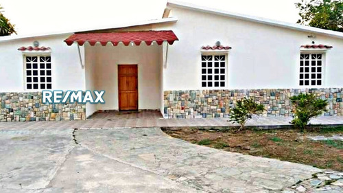 Imagen 2 de 20 de Yackeline Tovar 04145831984 Vende Hermosa Casa Código 139849 | 450 M2 | Urb. Las Morochas, San Diego, Carabobo