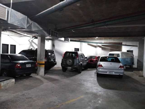 Imagen 21 de 21 de Se Vende Ph 286m2 5h/5b/5p Los Naranjos De Las Mercedes 9055