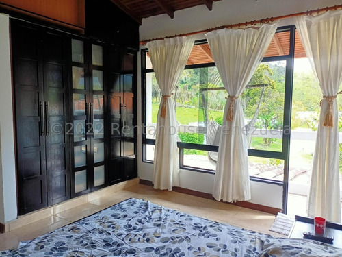 Espectacular Casa En Venta El Valle Vía La Culata, Merida 22-23974 Edf