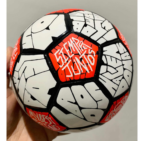 Mini Balon Messi Club Edición Especial 3 Franjas Medida #1 (Usado)