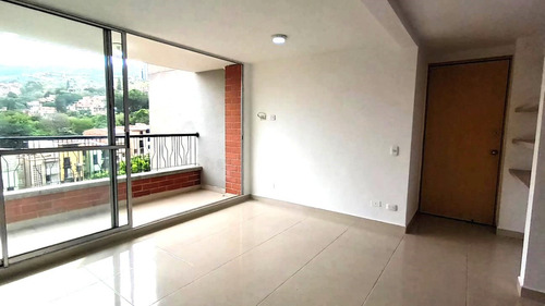 Apartamento En Venta, Bello Serramonte, Ac-63438