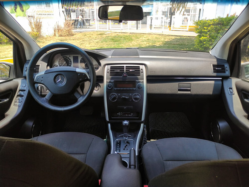 Mercedes-benz B200