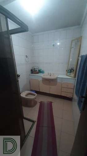 Imagem 3 de 15 de Excelente Sobrado Com Duas Suítes, Sendo Uma Com Closet - Di27742