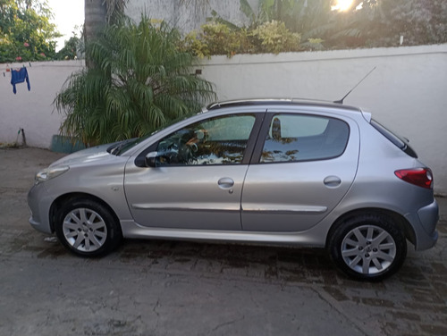 Peugeot 207 1.6 Feline 106cv