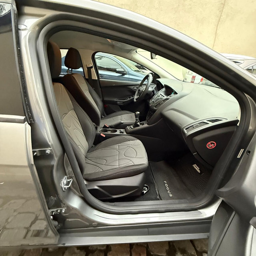 Ford Focus III 1.6 Sedan S