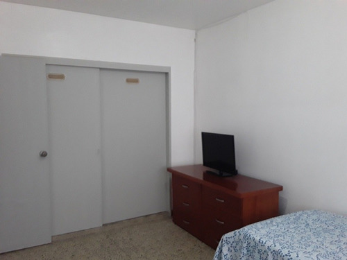 Imagen 13 de 17 de Apartamento En Venta.