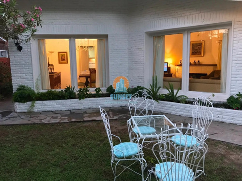 Punta Del Este Hermosa Casa En Zona De La Mansa 3 Dormitorios - Ref: 169