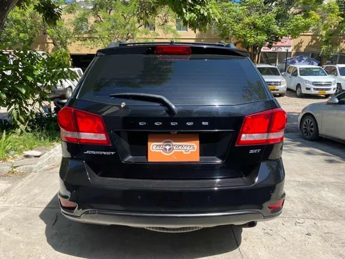 Dodge Journey 2.4 Sxt Fl