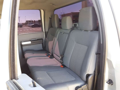 Imagen 11 de 14 de Ford F-250 Super Duty