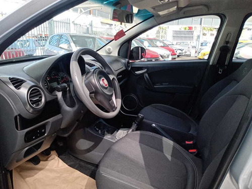 Imagem 14 de 14 de Fiat Grand Siena 1.4 Mpi Attractive 8v Flex 2019