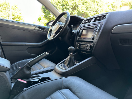 Imagen 7 de 8 de Volkswagen Vento 2.0 T Sportline 200cv (l11) Impecable