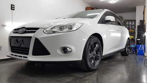 Ford Focus Iii 2.0 Se Plus Mt 2014