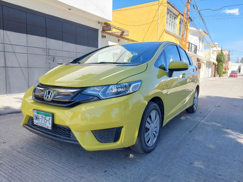 Imagen 2 de 14 de Honda Fit 2017 1.5 Cool Mt 5 Marchas