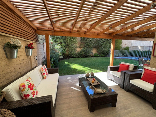 Imagen 3 de 27 de Preciosa Casa Condominio San Carlos De Apoquindo Las Condes
