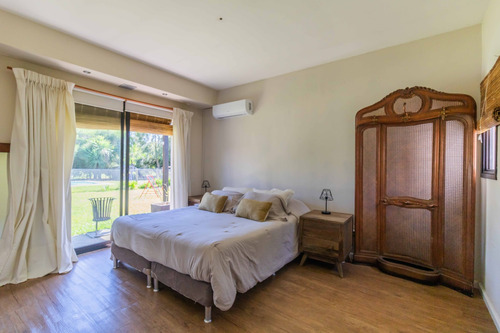 Venta Casa 4 Dormitorios Barrio Privado Colinas De Carrasco Con Cochera