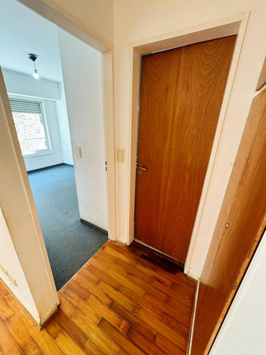 Departamento Con Cochera Propia A La Venta !