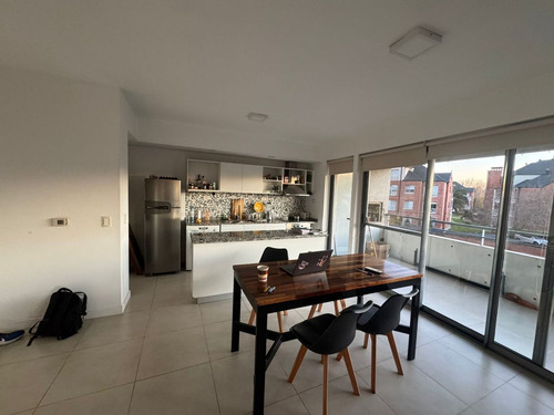 Alquiler 2 Ambientes Con Balcon