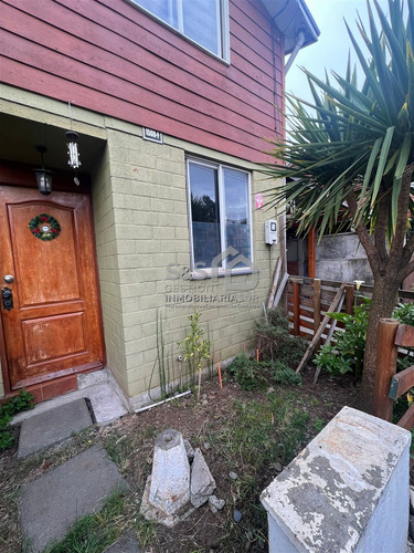 Casa En Venta De 2 Dorm. En Padre Las Casas