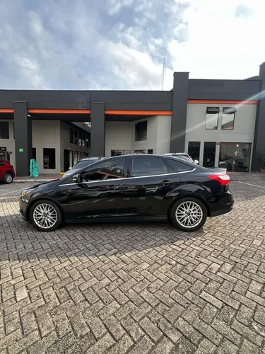 Ford Focus 2.0 Titanium