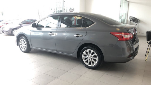 Imagen 13 de 15 de Nissan Sentra 4 Puertas
