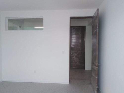 Oficinas En Renta En Zona Centro Con Recepción