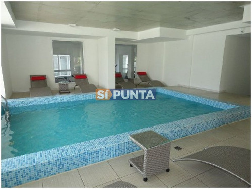 Imagen 2 de 4 de Apartamento En Venta, Edificio Con Servicios