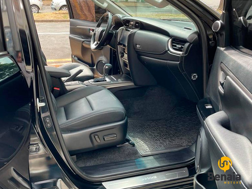 Imagem 10 de 12 de Toyota Hilux Sw4 2.7 Vvt-i Flex Srv 7l 4x2 Automático