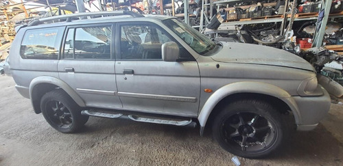 Imagem 8 de 10 de Mitsubishi Pajero Sport Hpe V6 3.0 2005 ( Sucata Só Peças)