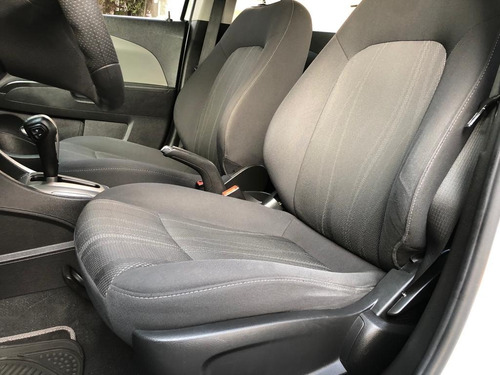 Imagen 9 de 15 de Chevrolet Sonic Lt 2015