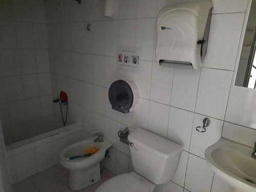Gran Galpon Con Local Comercial (84811)