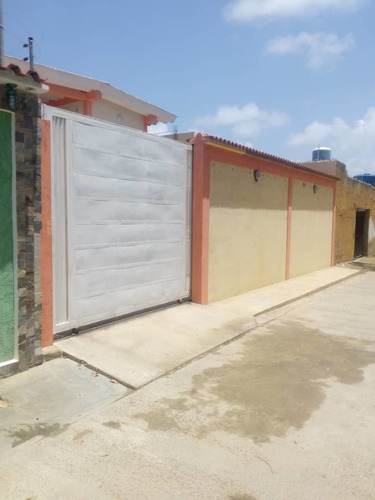Imagen 5 de 14 de Se Vende Casa En Chichiriviche // Falcon