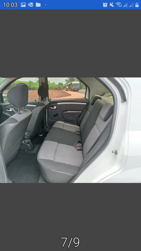Renault Logan 2010 1.0 16v Expression Hi-flex 4p