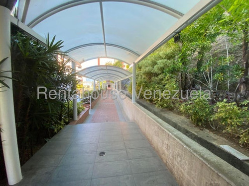 Acogedor Y Cómodo Apartamento En Alquiler. Urb. Lomas Del Sol.