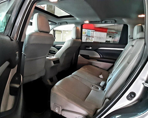 Imagen 13 de 15 de Toyota Highlander 2018 3.5 Xle At