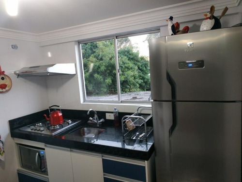 Imagem 5 de 11 de Apartamento À Venda, 2 Dormitórios, 1 Vaga De Garagem, 48m² De Área Útil, Bairro Pinheirinho. - Pr - Ap0015_waldec