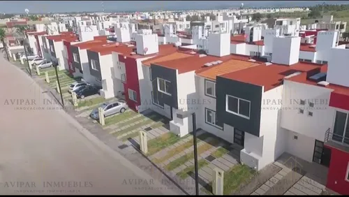 Casa En Venta En Zona Viñedos San Juan Del Rio