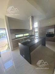 Imagen 3 de 26 de Casa En Venta En Cancún/lagos Del Sol N-abt432