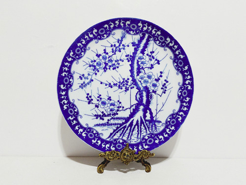 Plato Decorativo De Porcelana Tsuji Old Blue De 24 Cm