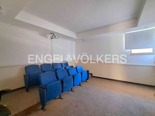 Venta Moderno Departamento En Centro De Calama