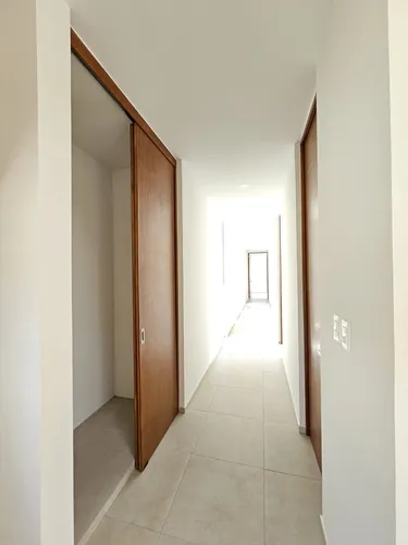 ¡una Planta! Casa En Venta En Zona Country Al Norte De Mérida