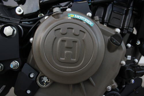 Husqvarna Svartpilen 401-fin@nci@ Con Tarjeta De Credito!